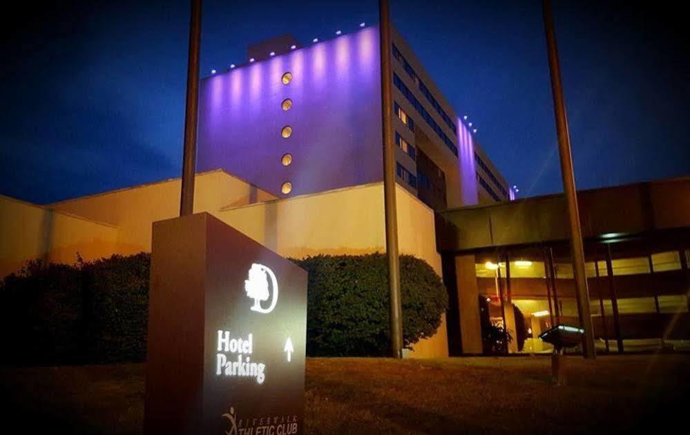 宾厄姆顿希尔顿逸林酒店 外观 照片